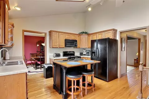 2532 Perry Ct, Dyer, IN 46311 photo 8