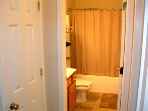 1014 N Colfax St, Griffith, IN 46319 photo 6