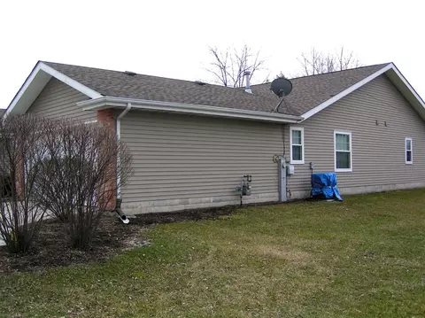 1014 N Colfax St, Griffith, IN 46319 photo 3
