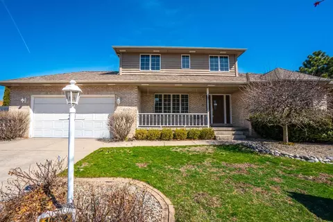 10232 Windfield Dr, Munster, IN 46321 photo 1