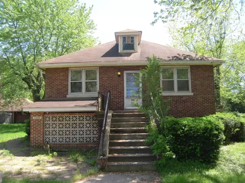 4401 Taft St, Gary, IN 46408 photo 1