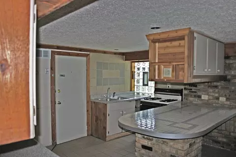 4401 Taft St, Gary, IN 46408 photo 10