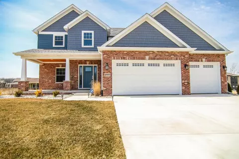 1993 Franklin Dr, Crown Point, IN 46307 photo 1