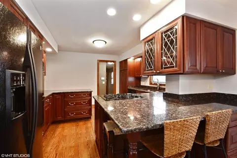 637 River Dr, Munster, IN 46321 photo 5