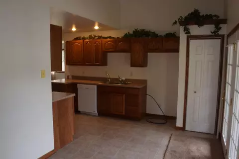 4524 Ross Rd, Gary, IN 46408 photo 7