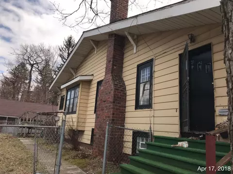 4321 Jefferson St, Gary, IN 46408 photo 2