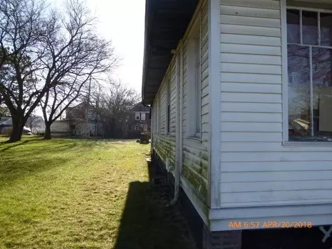 3809 Delaware St, Gary, IN 46409 photo 2