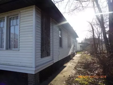 3809 Delaware St, Gary, IN 46409 photo 3