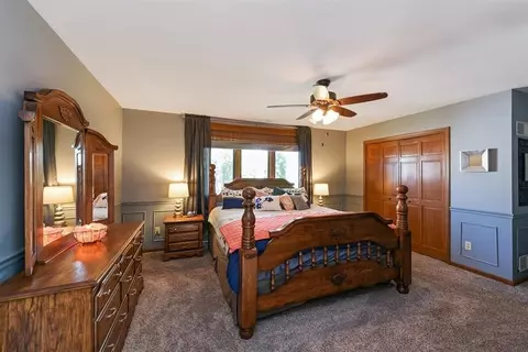 659 N Oriole Ct, Griffith, IN 46319 photo 9
