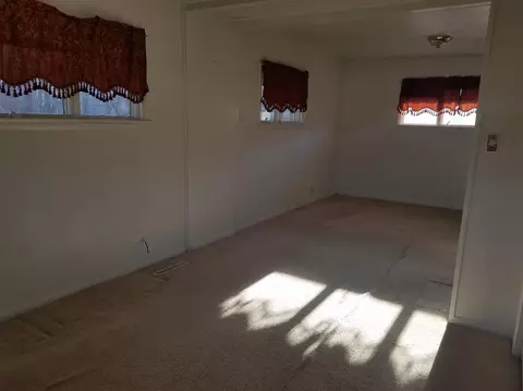6725 Birch Pl, Gary, IN 46403 photo 6