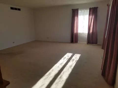 6725 Birch Pl, Gary, IN 46403 photo 5