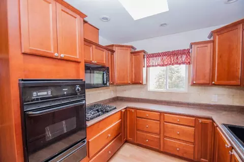 23619 Ivy St, Schneider, IN 46376 photo 7