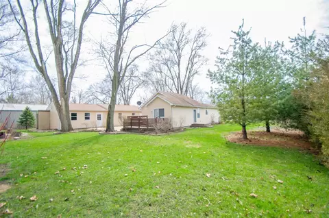 23619 Ivy St, Schneider, IN 46376 photo 33