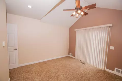 23619 Ivy St, Schneider, IN 46376 photo 13