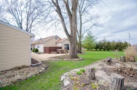 23619 Ivy St, Schneider, IN 46376 photo 28