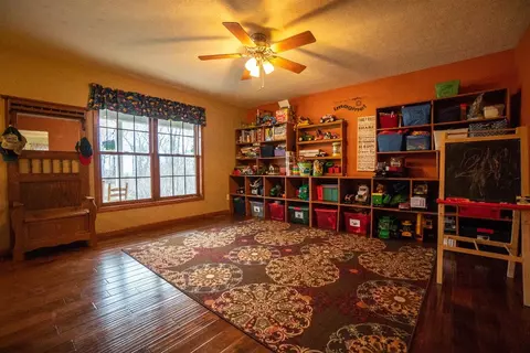 249 E 200, Morocco, IN 47963 photo 6
