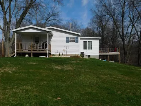 845 E 75, Winamac, IN 46996 photo 7