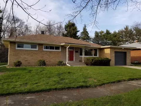 6758 Birch Pl, Gary, IN 46403 photo 1