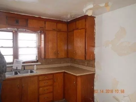 4235 Jefferson St, Gary, IN 46408 photo 4