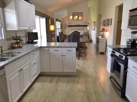 967 Apache Ct, Crown Point, IN 46307 photo 8