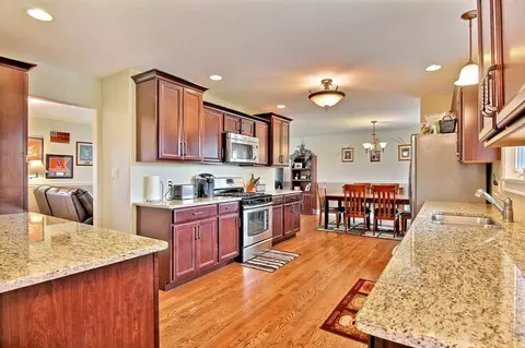 508 Cedar Ct, Munster, IN 46321 photo 10