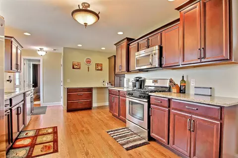 508 Cedar Ct, Munster, IN 46321 photo 6