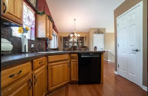 4324 E 104th Ave, Crown Point, IN 46307 photo 9