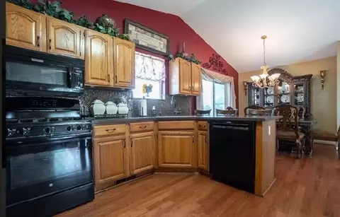 4324 E 104th Ave, Crown Point, IN 46307 photo 8
