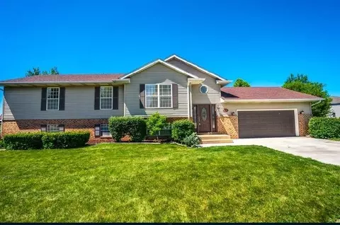 4324 E 104th Ave, Crown Point, IN 46307 photo 1