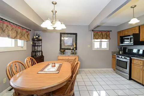 8021 Jackson Ave, Munster, IN 46321 photo 5