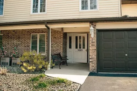 5005 Spinnaker Ln #C, Crown Point, IN 46307 photo 1