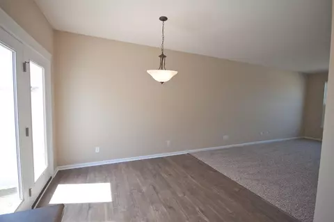 1061 E 113th St, Crown Point, IN 46307 photo 5