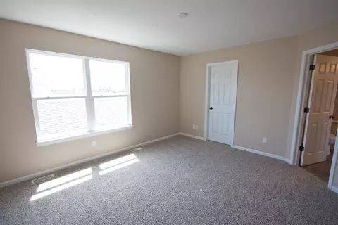 1061 E 113th St, Crown Point, IN 46307 photo 6