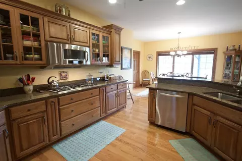 404 77th Ave, Dyer, IN 46311 photo 7