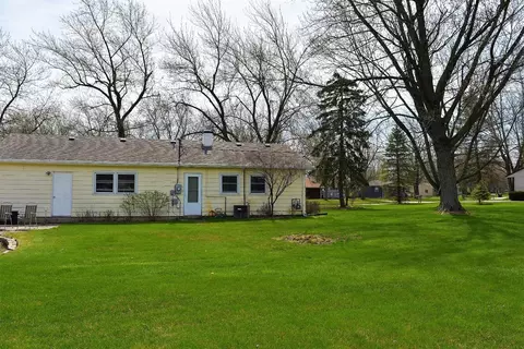 10522 Baker Pl, Crown Point, IN 46307 photo 3