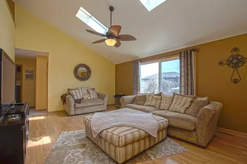 1336 Millennium Dr, Crown Point, IN 46307 photo 9