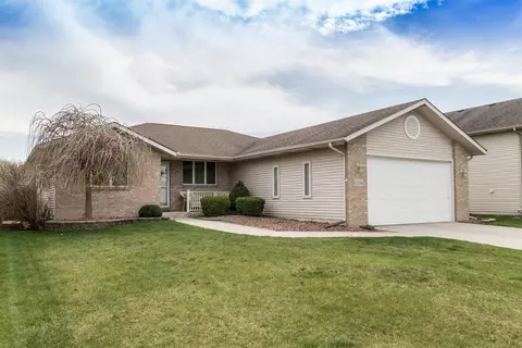 1336 Millennium Dr, Crown Point, IN 46307 photo 2