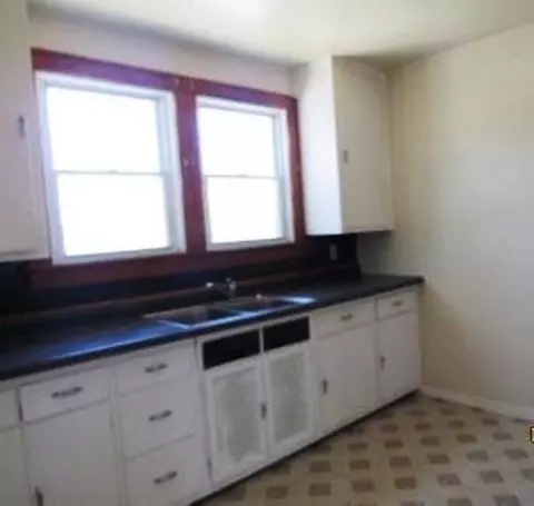 4689 Harrison St, Gary, IN 46408 photo 4