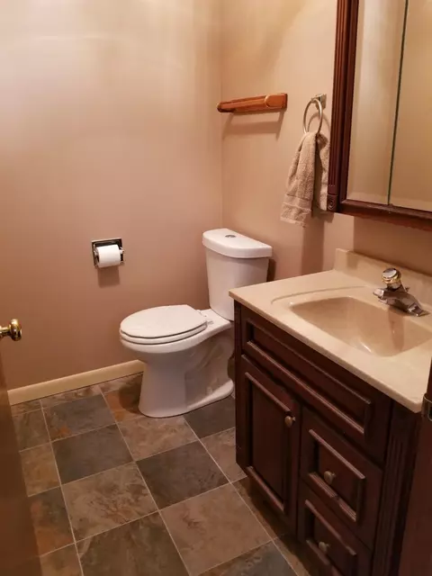 3338 170th St, Lansing, IL 60438 photo 3