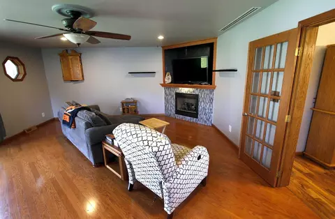 842 S Cline Ave, Griffith, IN 46319 photo 8