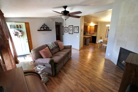 842 S Cline Ave, Griffith, IN 46319 photo 4
