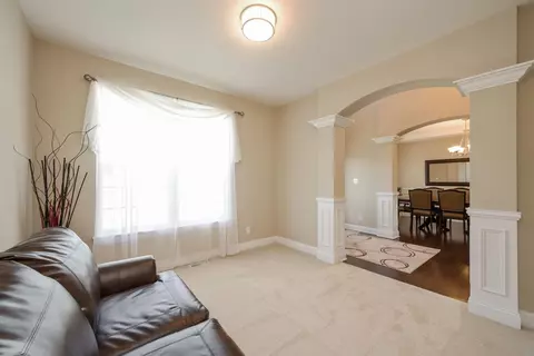 2353 Walker Dr, Valparaiso, IN 46385 photo 8