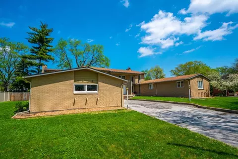 1417 Macarthur Blvd, Munster, IN 46321 photo 3