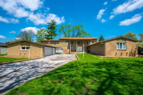 1417 Macarthur Blvd, Munster, IN 46321 photo 2
