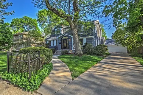 1204 35th St, Munster, IN 46321 photo 1