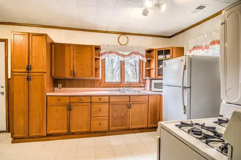 1119 E Highway 330, Griffith, IN 46319 photo 6