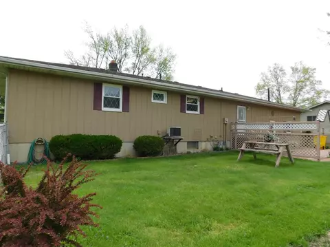 214 N True St, Griffith, IN 46319 photo 4
