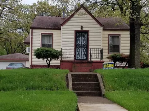 2387 Whitcomb St, Gary, IN 46404 photo 1