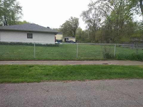 312 King St, Gary, IN 46406 photo 3