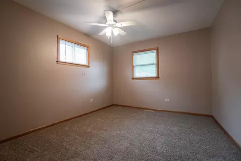 219 N Wright St, Griffith, IN 46319 photo 10